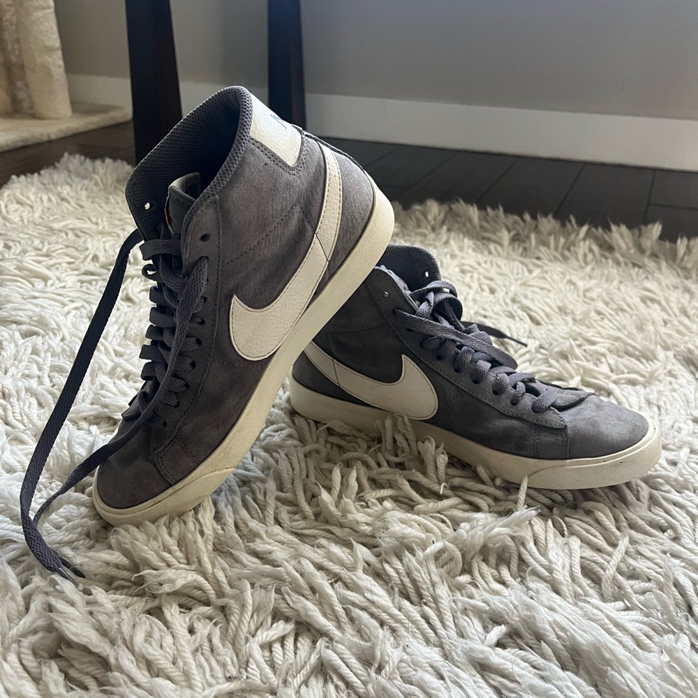 Nike Blazer high tops